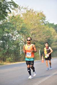 BIB: 40952
                            <button type="button" onclick="openModal(10174287)" class="btn btn-primary btn-sm float-right btn-popup" data-toggle="modal" data-target=".modal-high-quality">
                        <i class="fas fa-shopping-cart"></i> Add to Cart
                    </button>
                                            <button type="button" onclick="isThisMe(10174287, true)" class="btn btn-success btn-sm float-right btn-popup btn-isme hidden" data-toggle="tooltip" data-placement="bottom" title="นี่คือรูปของคุณใช่ไหม คลิกที่นี่เพื่อเอาเข้าอัลบั้ม">
                        <i class="fas fa-plus"></i> Add to album
                    </button>
                    <button type="button" onclick="isThisMe(10174287, false)" class="btn btn-warning btn-sm float-right btn-popup btn-isnotme hidden">
                        <i class="fas fa-ban"></i> Remove from album
                    </button>
